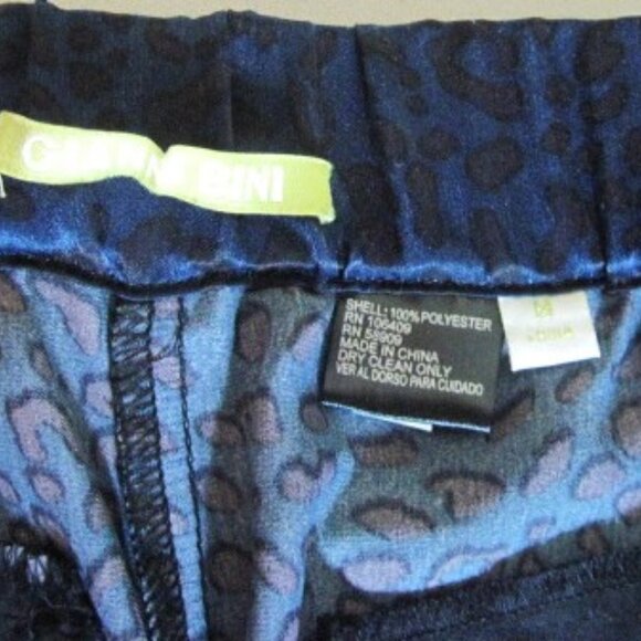 GIANNI BINI~Womens Size M~Dagny Pant~Silky Pant~Elastic Waist~Cropped~New/W/Tags - Picture 9 of 12